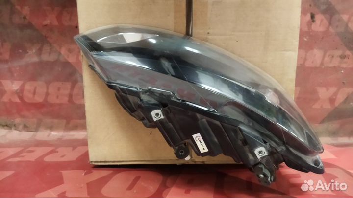 Фара VW polo sedan 10-15 правая KHL8014STD