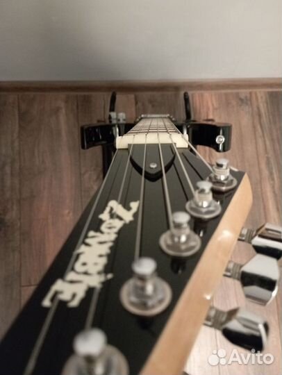 Электрогитара Zombie K-6 + чехол + медиаторы