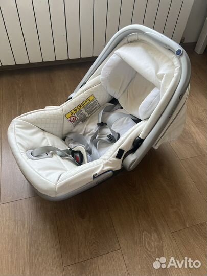 Автолюлька Emmaljunga First Class 0+ Base