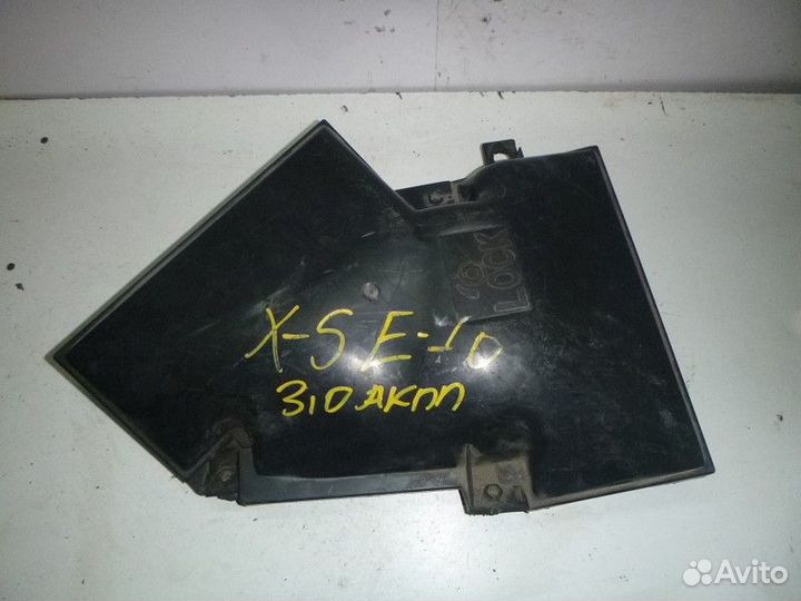 Корпус воздушного фильтра BMW X5 E70 2007