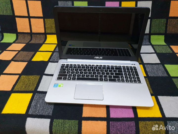 Ноутбук asus в металлическом корпусе