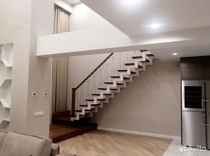 Лестница на металлокаркасе