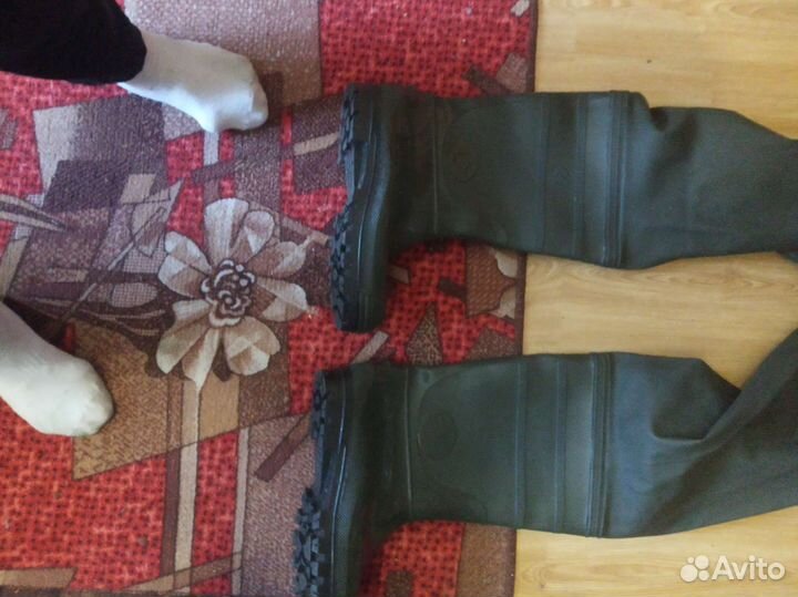 Гидрокостюм