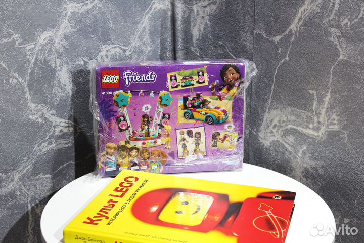 Оригинал Lego Friends 41390 Машина со сценой Андре