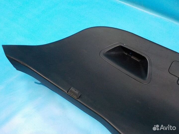 Обшивка двери багажника KIA Ceed (ED) 2007-2012