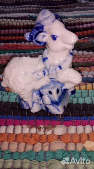 Фигурки для интерьера