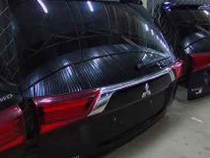 Дверь багажника Mitsubishi Outlander 3