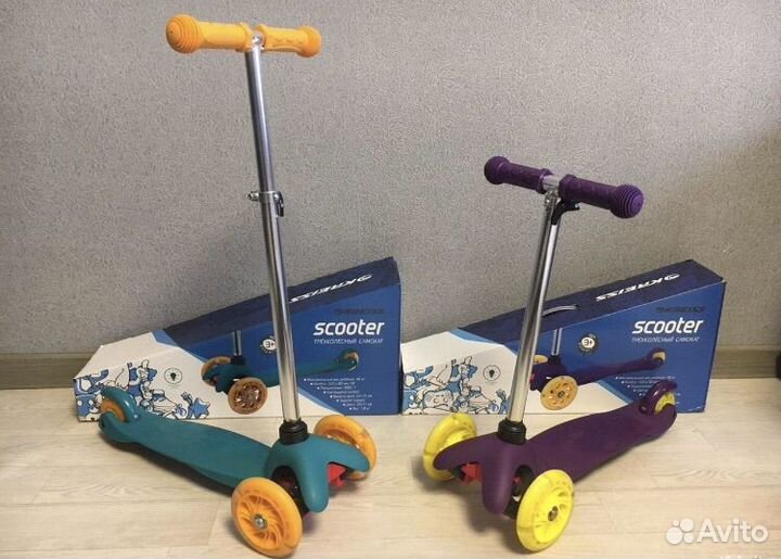 Детский самокат новый