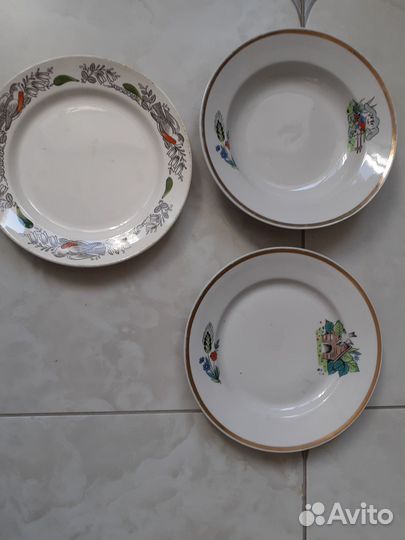 Набор посуды, тарелки ретро