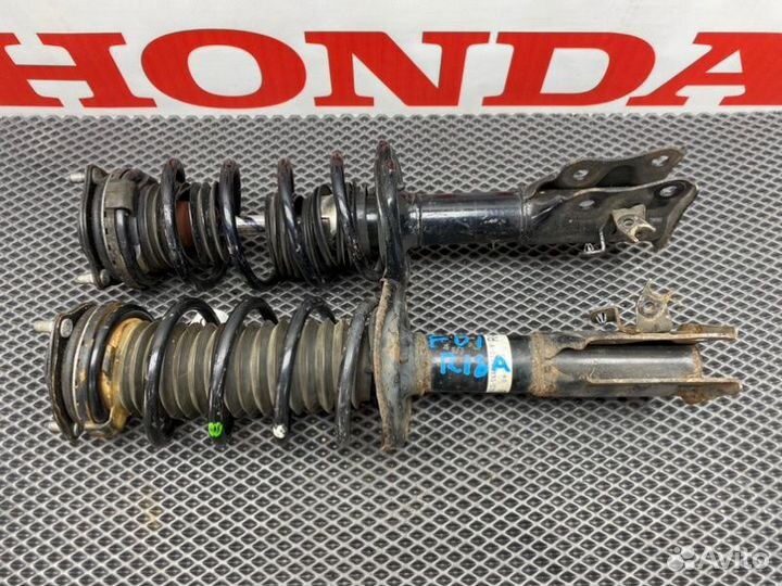 Стойки (амортизаторы) подвески передние Honda