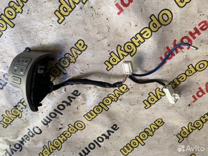 Кнопки на руль левые Toyota Camry 40 2006-2011