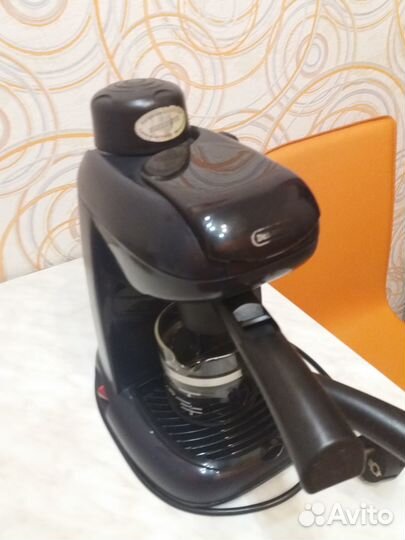 Кофеварка рожковая delonghi