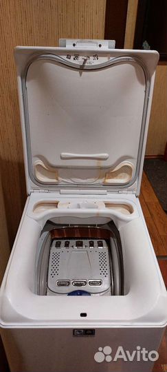 Стиральная машина с вертикальной загрузкой