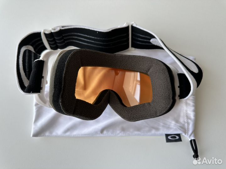 Горнолыжная маска Oakley