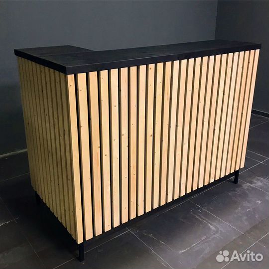 Барная стойка/ресепшн