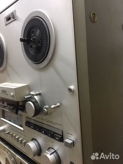 Катушечный магнитофон Akai GX-255