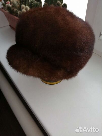 Норковая кепка женская