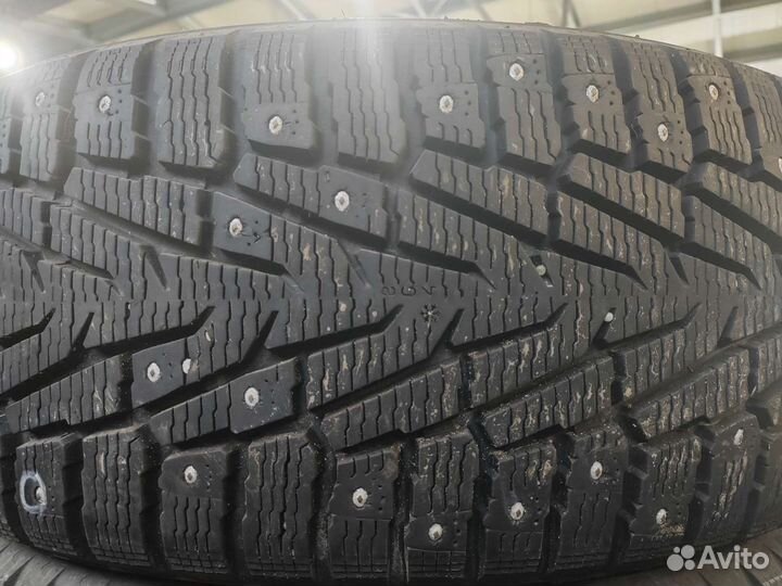 Nokian Tyres Hakkapeliitta 7 SUV 265/65 R17