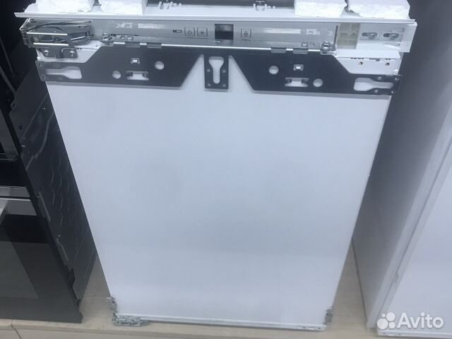 Встраиваемый холодильник Liebherr IK1624