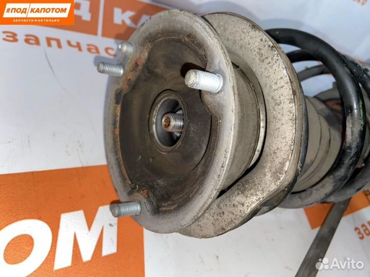 Стойка амортизатора передняя правая BMW 3 E90 2005