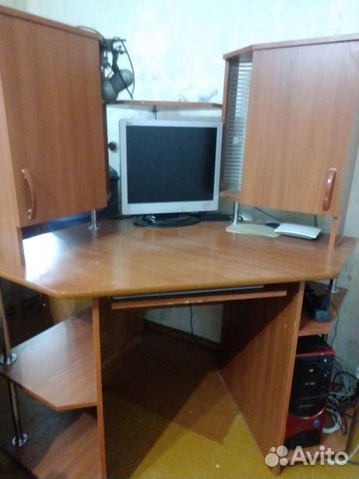 Компьютерный стол бу