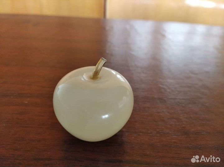 Фигурки из камня декоративные