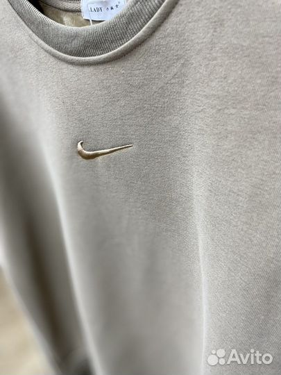 Свитшо nike новый. Теплый