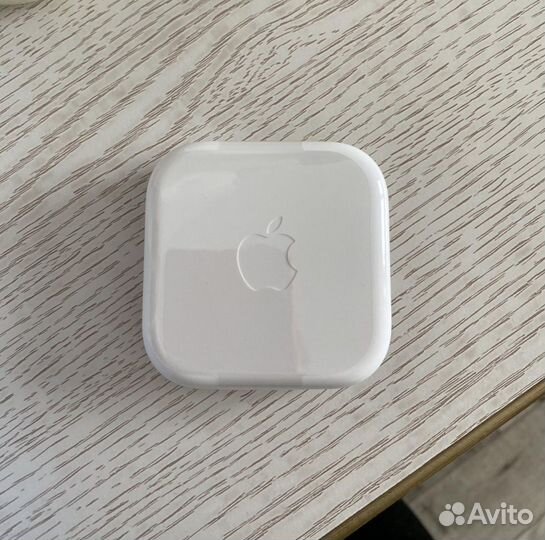 Наушники earpods