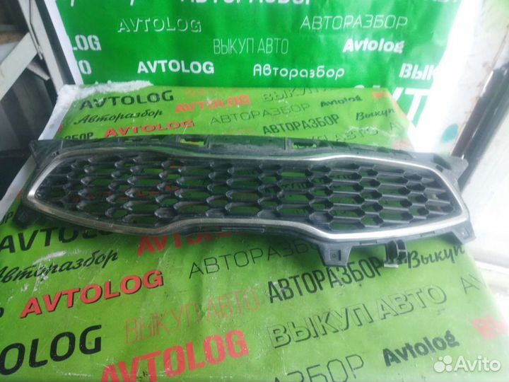 Решетка радиатора kia ceed cd хром