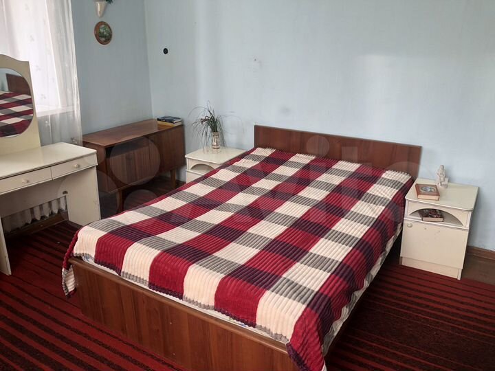 2-к. квартира, 56 м², 2/2 эт.