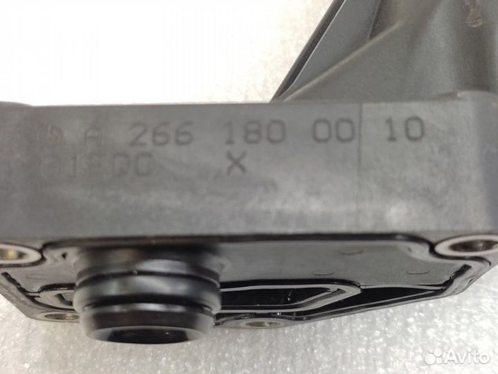 Корпус масляного фильтра Mercedes-Benz A-Class