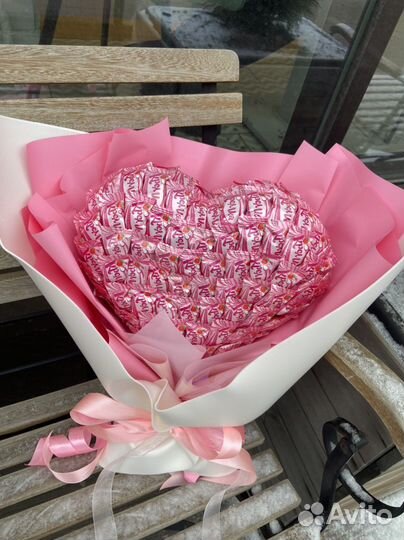 Букет сердце из конфет подарок любимой