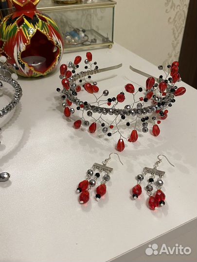 Ободок тиара