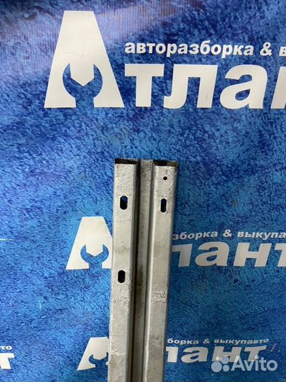 Усилитель бампера задний Dodge Caliber PM ECN 2009