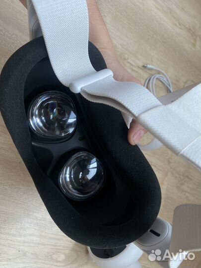 Oculus quest 2 128gb как новый
