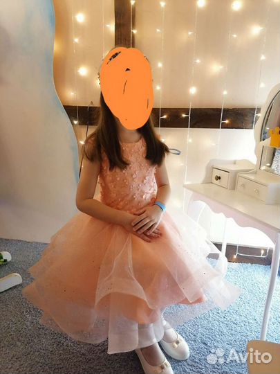 Нарядное платье для девочки