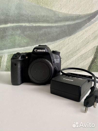 Фотоаппарат Canon EOS 70d body