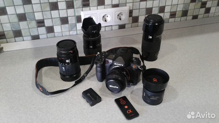 Продаю комплект фотоаппаратуры Sony A850/35012т.к