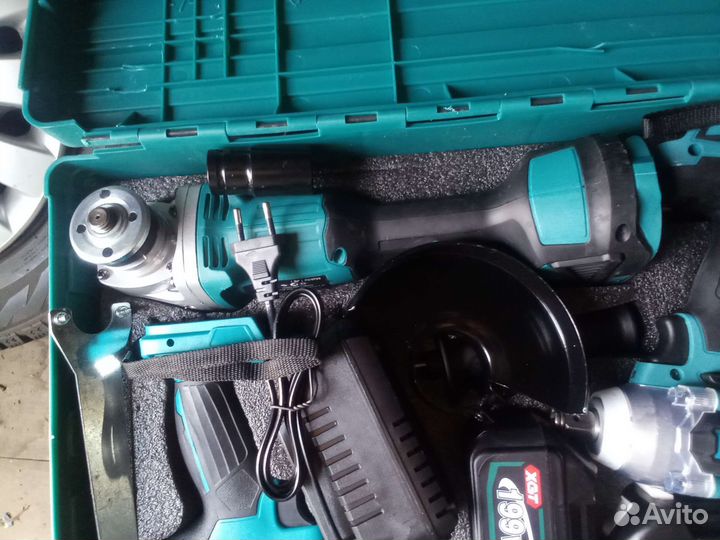 Набор аккумуляторного инструмента 3 в 1