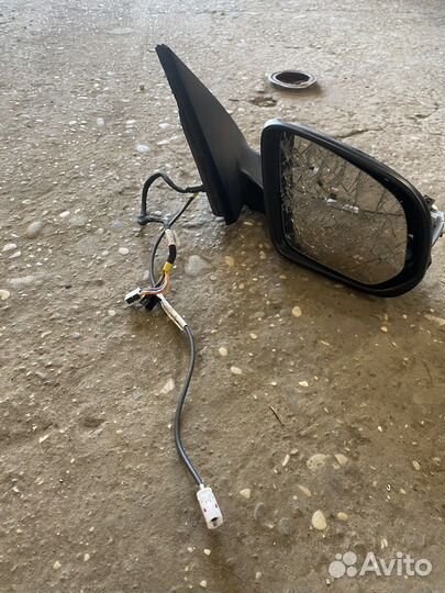 Флажок mersede benz