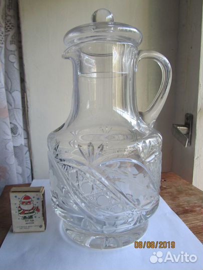 Вазы хрустальные с крышками кувшины, графины Чехия