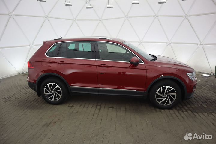 Volkswagen Tiguan 1.4 AMT, 2018, 89 090 км