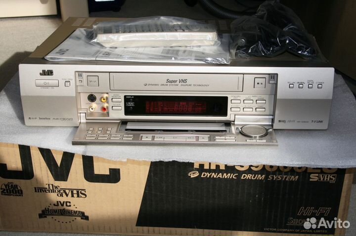 Видеомагнитофон JVC HR-S9600EU HI-FI Stereo S-VHS