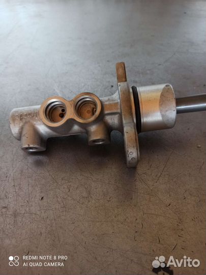 Тормозной цилиндр на Рено Флюенс