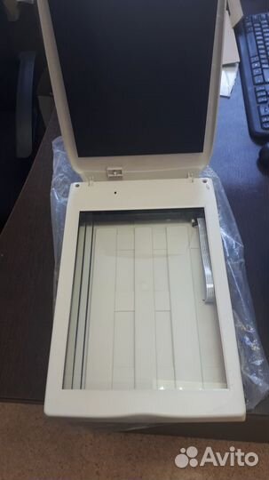 Сканер Mustek 1200 UB plus