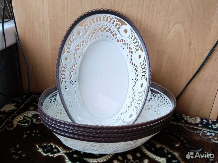 Вазочки ажурные пластик