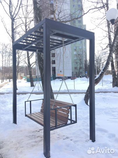 Бригада плотников строителей