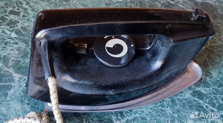 Утюг СССР с подставкой