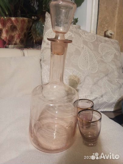 Графин розовое стекло СССР