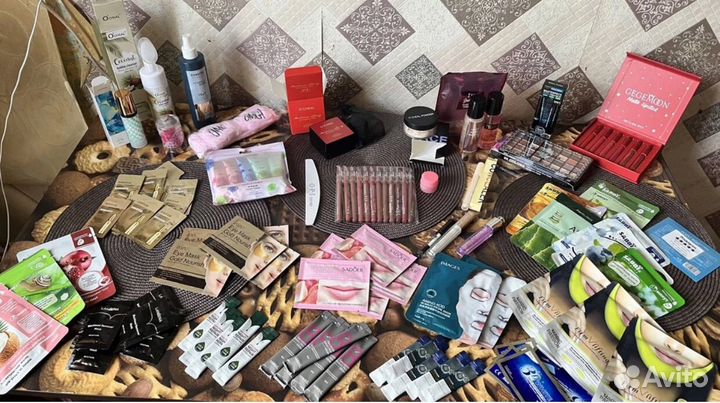 Набор декоративной косметики 101 предмет